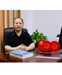 陈平 
