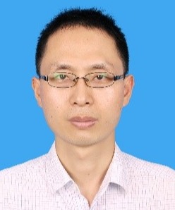 于伟