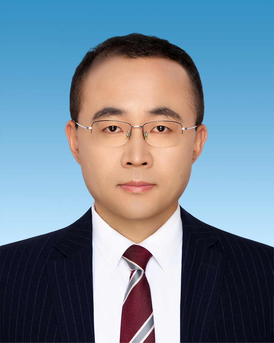 张研 公司党委委员（宣传委员）、副经理
