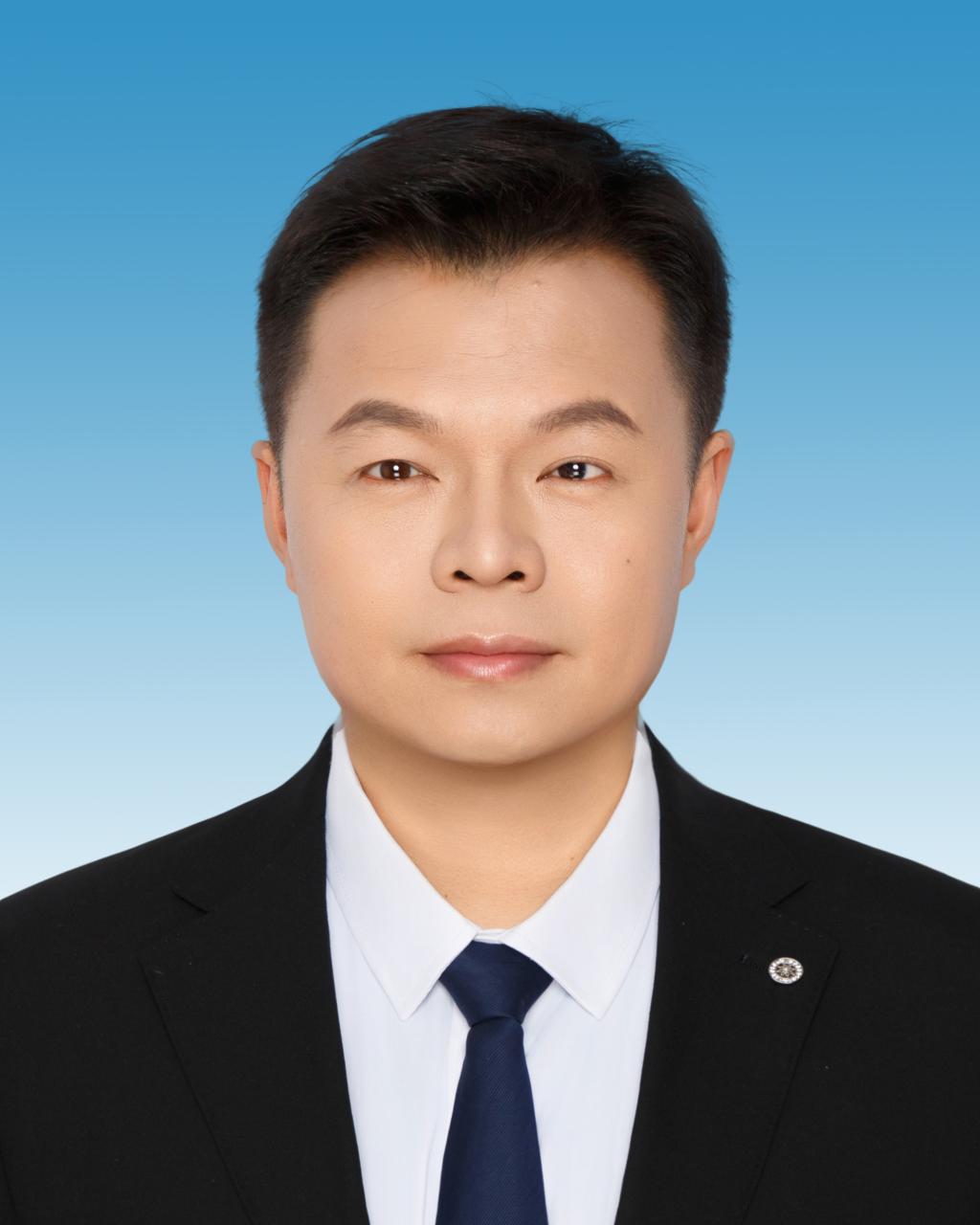 张毅 经理助理