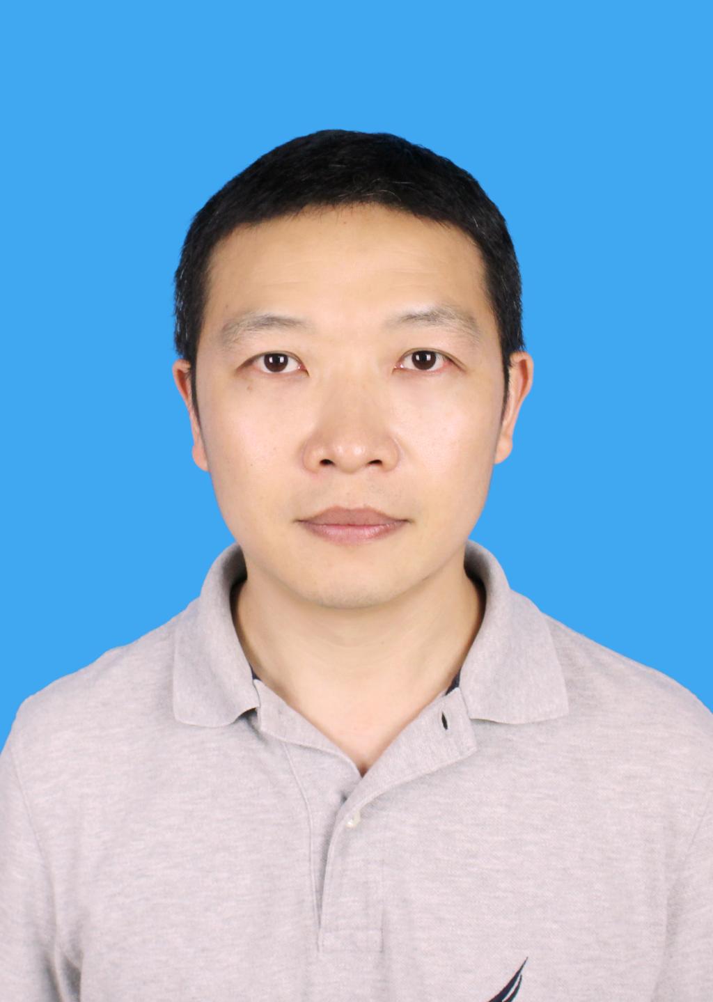张敏